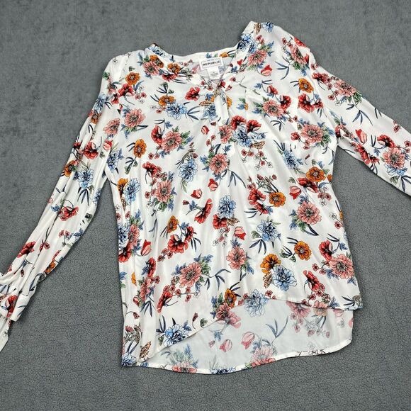 FOR THE REPUBLIC Women's Size M White Floral Long Sleeve Button Up Blouse - Picture 10 of 10